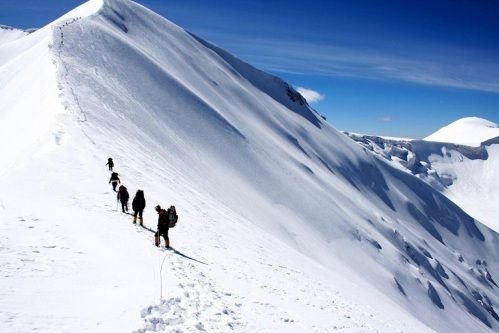 7 steps to prepare for a safe mountain climbing trip 3