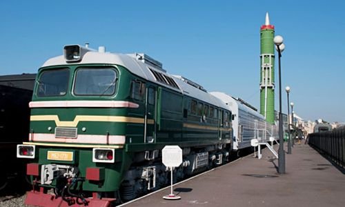 The Russian nuclear train confronts the US missile shield 0