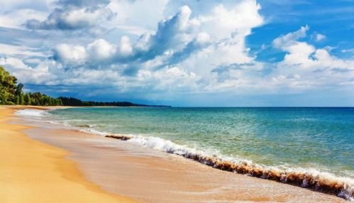 Foreign visitors ranked the 6 most beautiful beaches in Vietnam 3