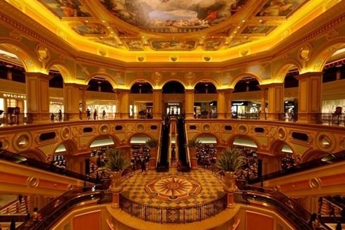 Macau's casino industry is in decline 3