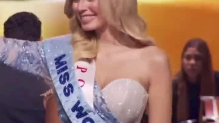 Polish beauty crowned Miss World 2021 2