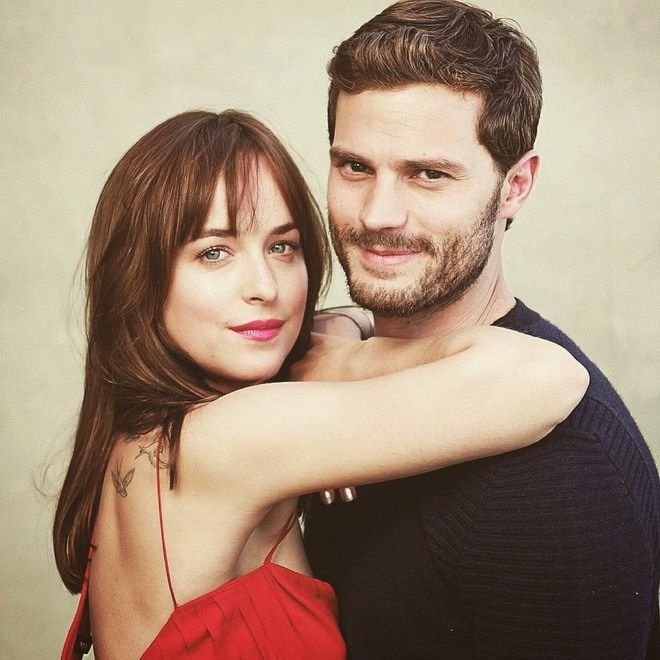 The hot looks of the '50 Shades of Gray' star couple 0